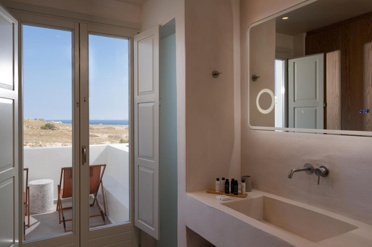 Acanthus Oia-Private Hot Tub Suites 외부 사진